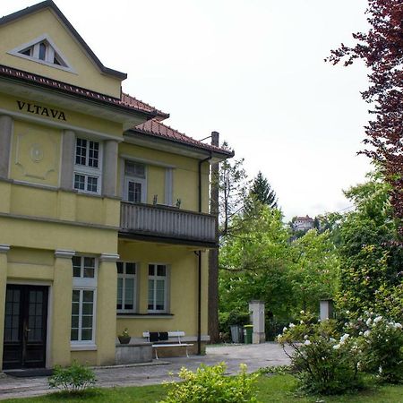 Apartment Villa Vltava เบลด ภายนอก รูปภาพ